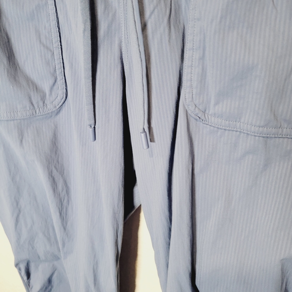 Lululemon Beyond the Studio Jogger Water Drop size 12 - Picture 5 of 10